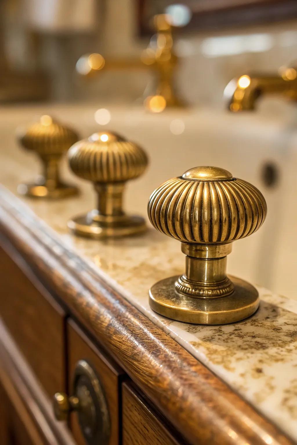 Etched bronze knobs evoke a sense of classic vintage elegance.