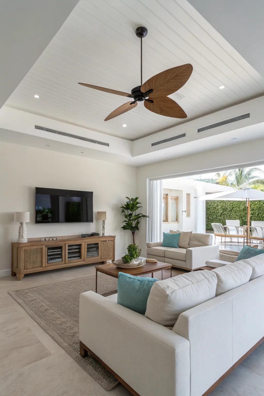 Revel in the simplicity of a minimalist ceiling fan.