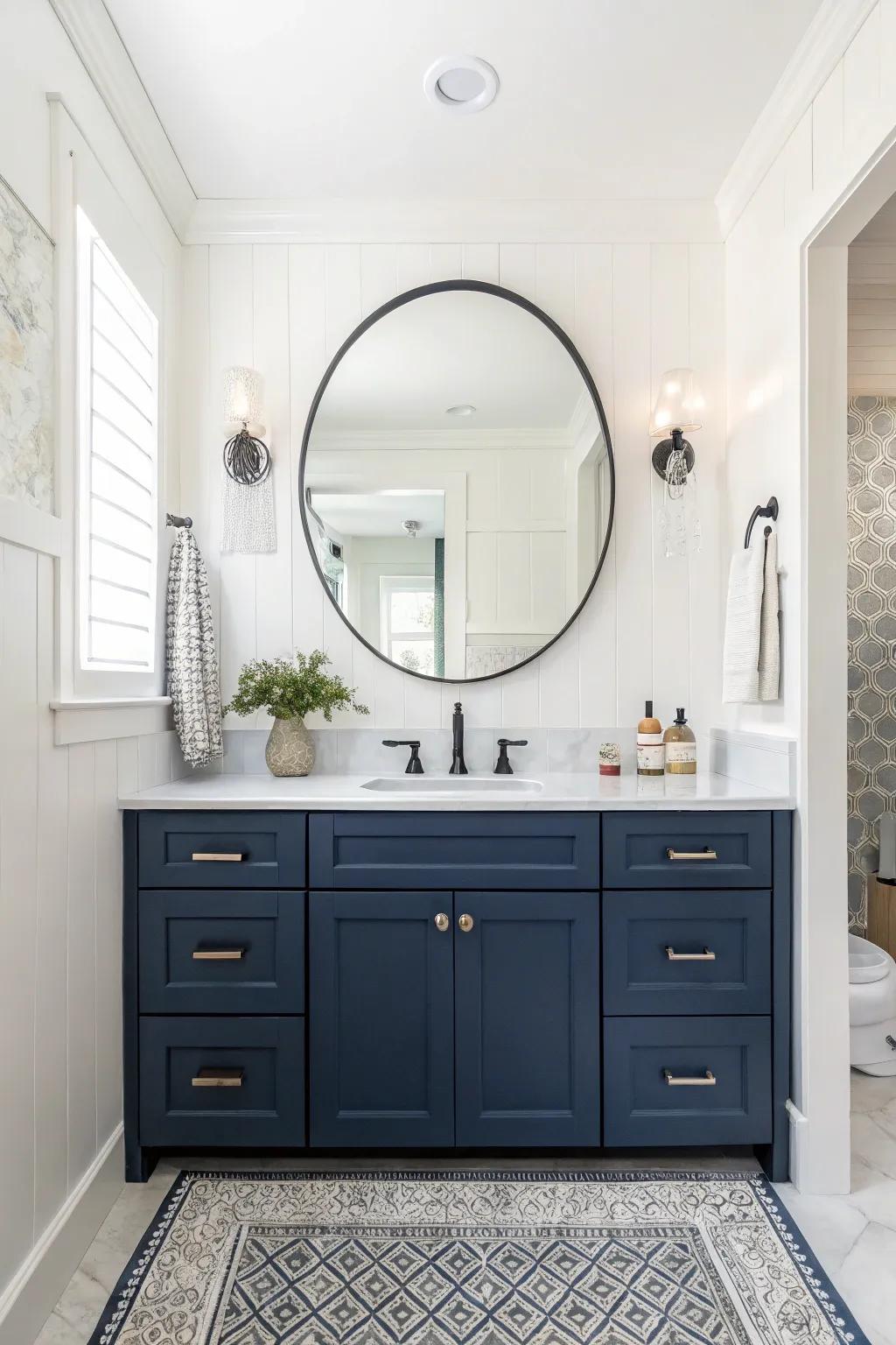 A classic pairing of cerulean and chalk-white.
