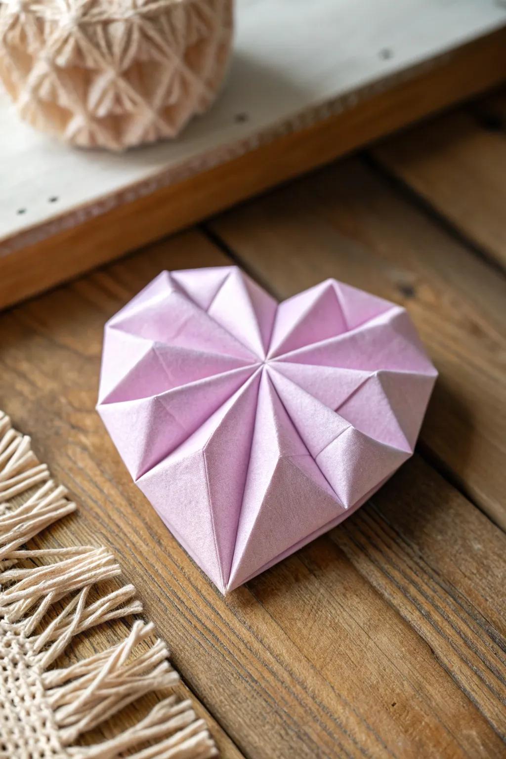 Forge affection with ease: An elegant origami heart for Mother's Day.