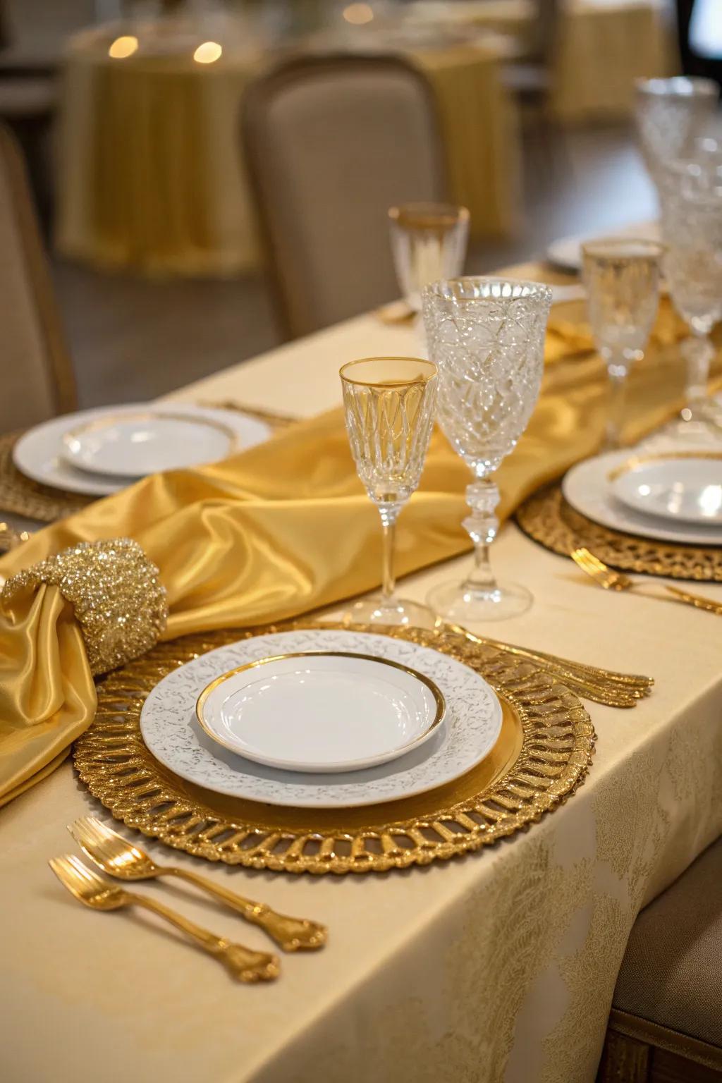 Lush silken drapes introduce a hint of luxury to your dance table.