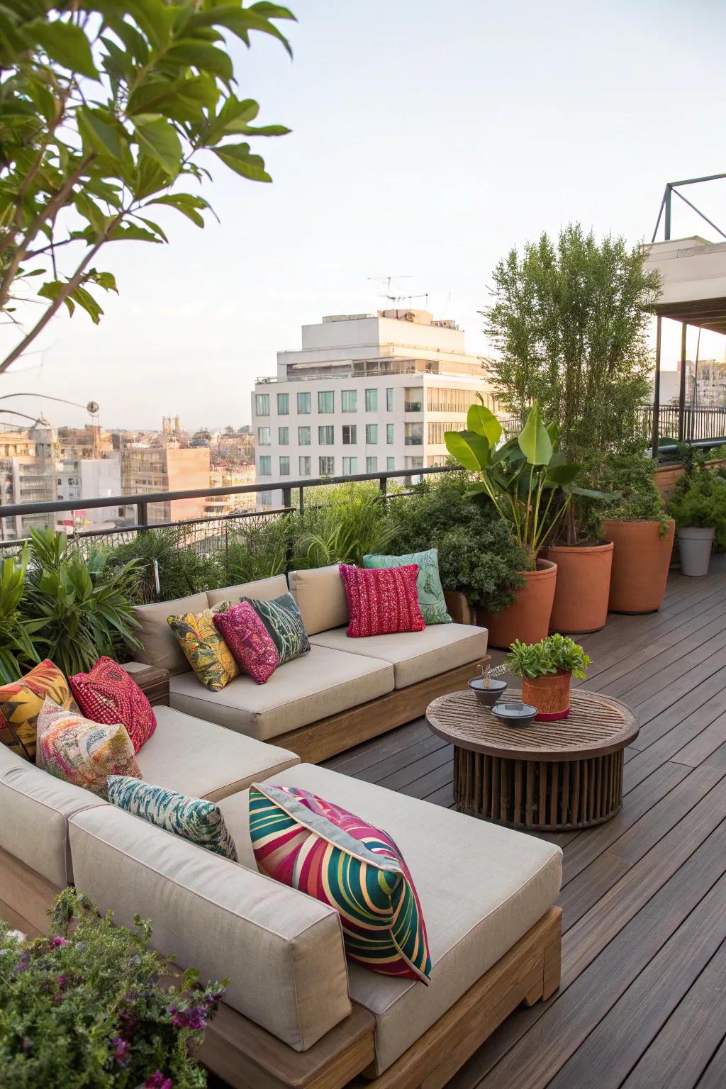 Alter your rooftop to show off an inviting relaxation space complete with rich seating and dynamic pillows.