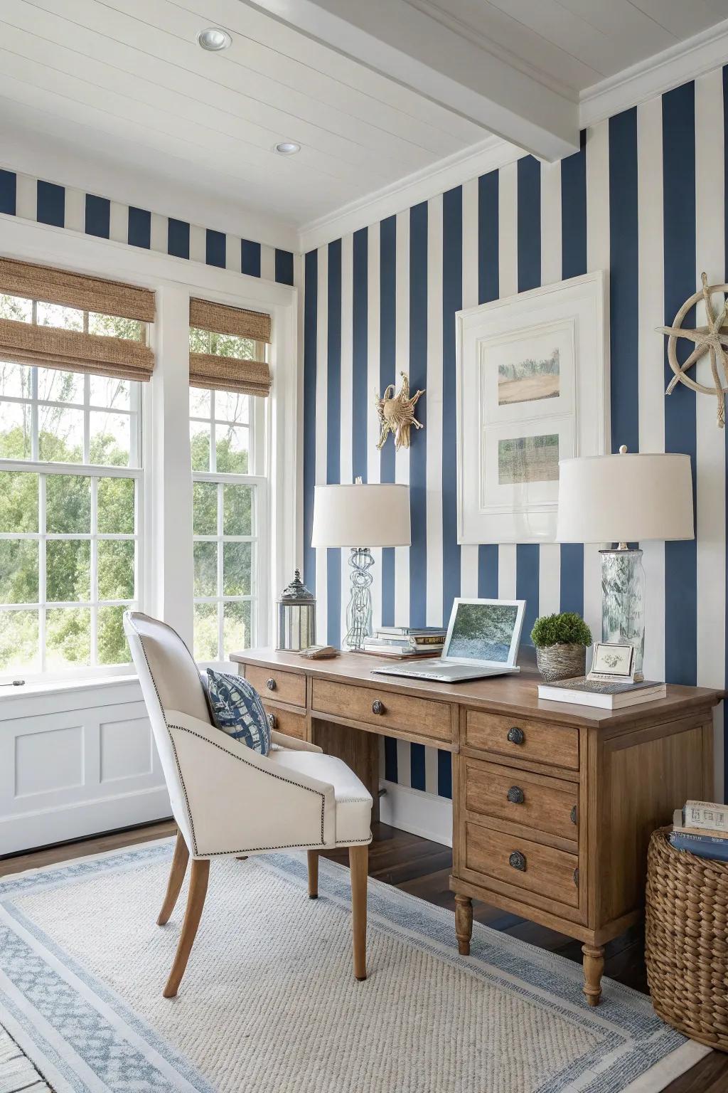 Spur output using classic nautical-inspired wallpaper.