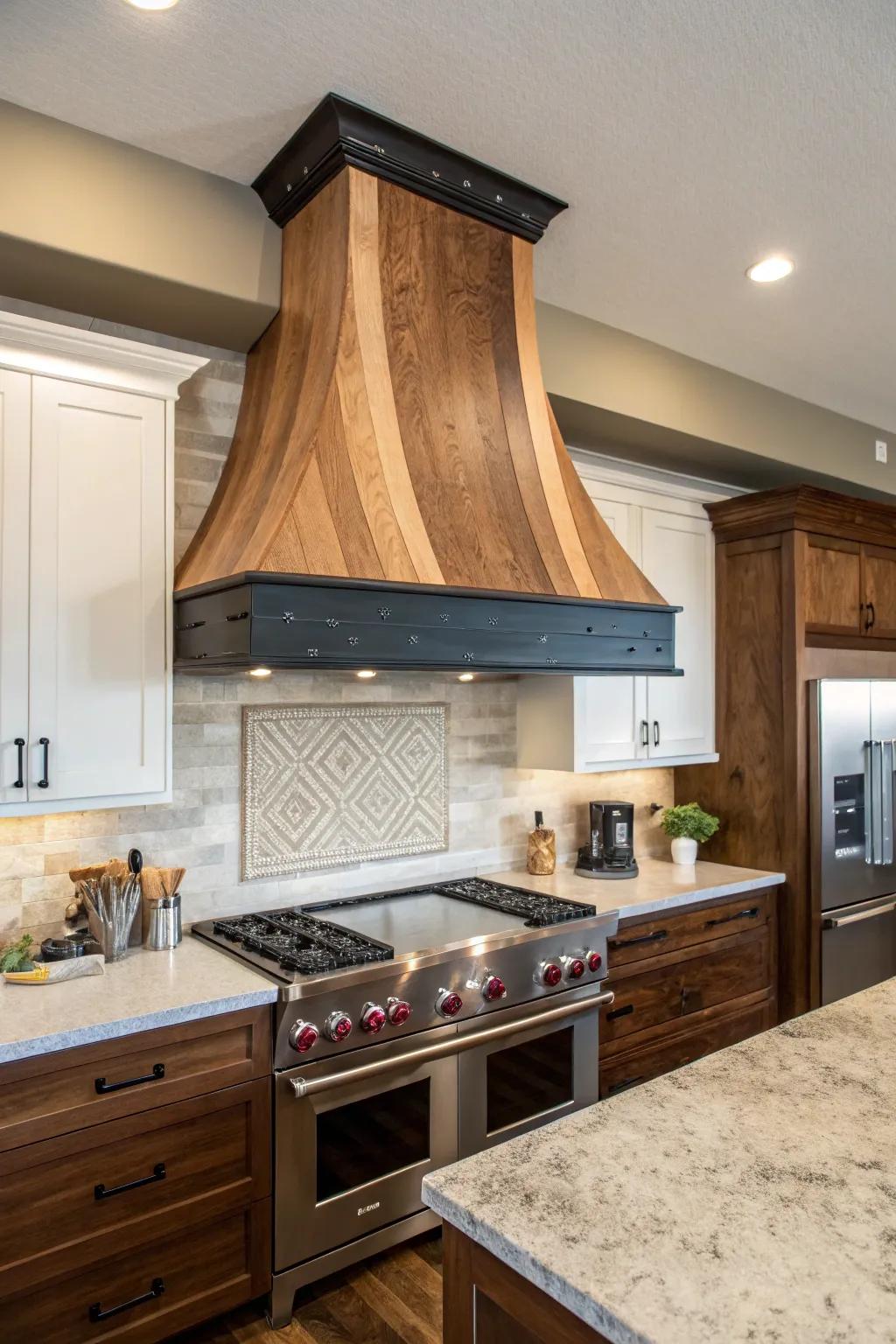 A two-tone vent hood integrates visual interest and depth.