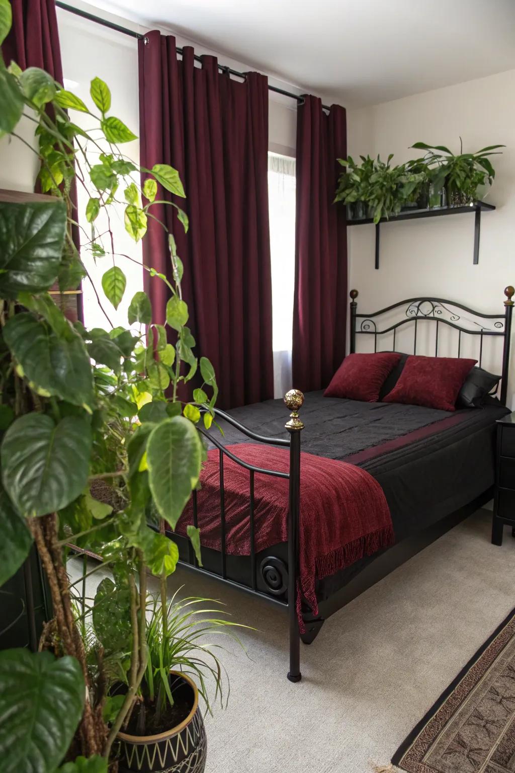 Verdure gives a revitalizing, exuberant suggestion for your black and burgundy bedroom.
