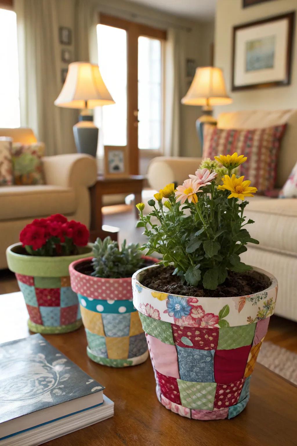 Design a comfortable, textured appearance using textile-wrapped plant pots.