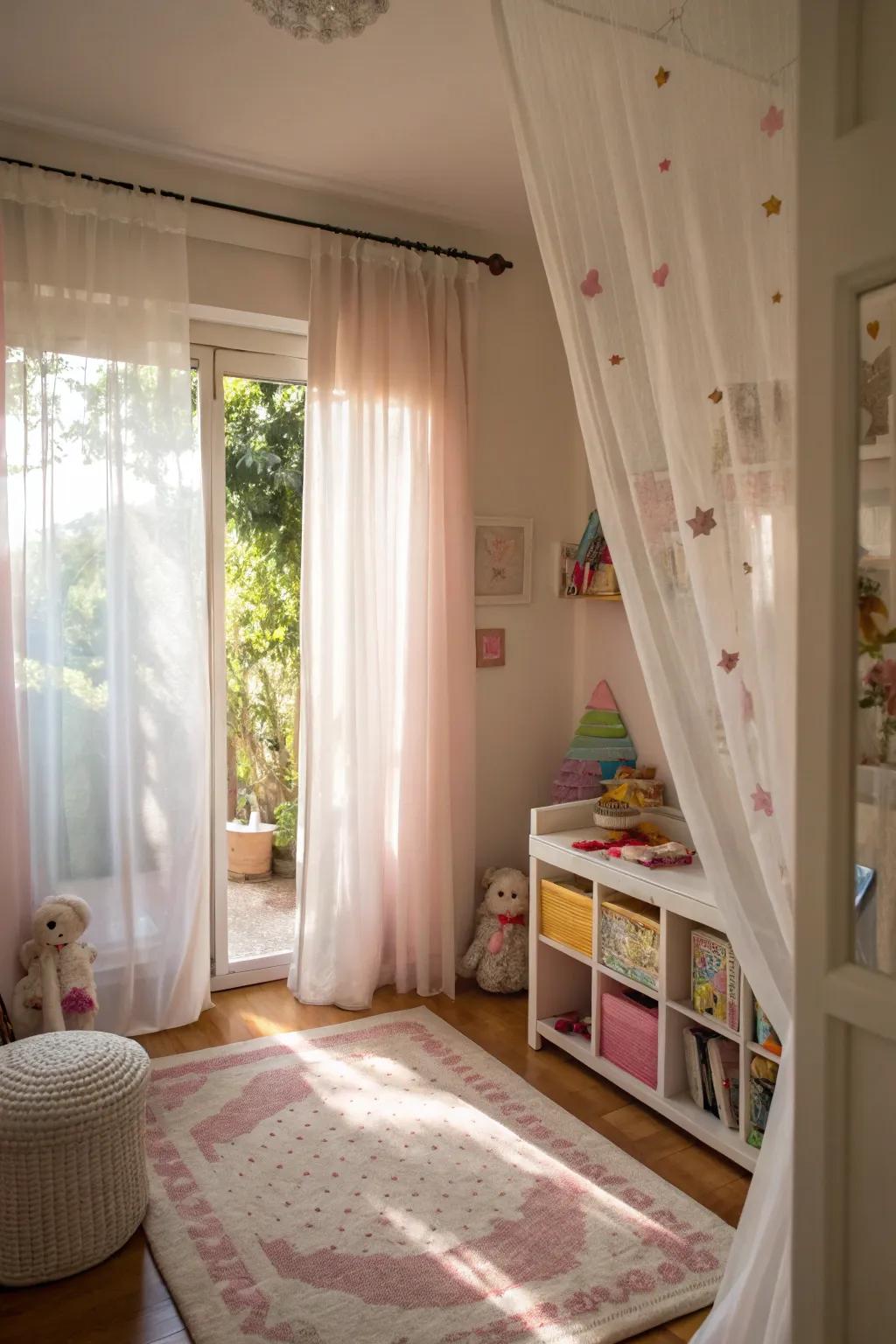 Fine window coverings fashion an airy and bright atmosphere.