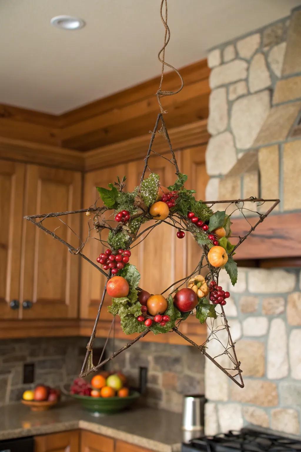 For a harvest celebration, use a fruity star garland.