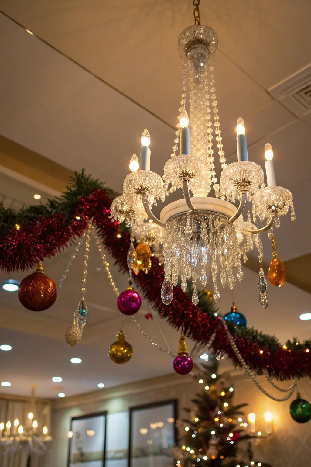 A sparkle ribbon-adorned light fixture contributes a glamorous holiday element.