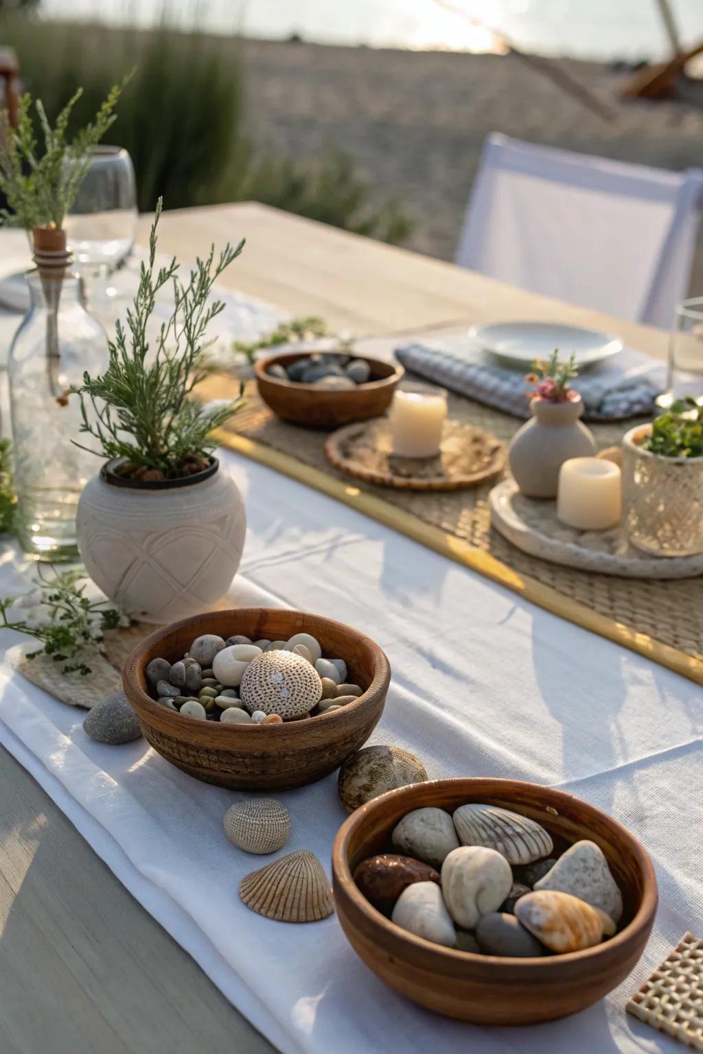 Elements drawn from nature bring an outdoor freshness to the table.
