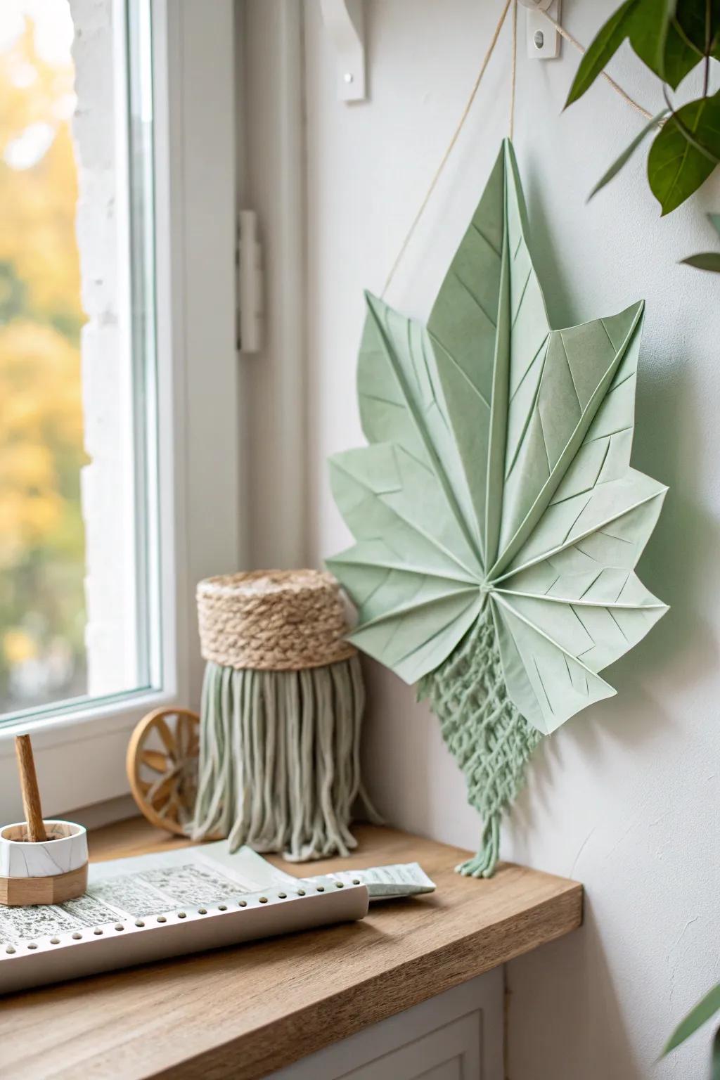 Mark nature's elegance through this exquisite origami foliage creation, flawless for incorporating a facet of handmade beauty to any area.