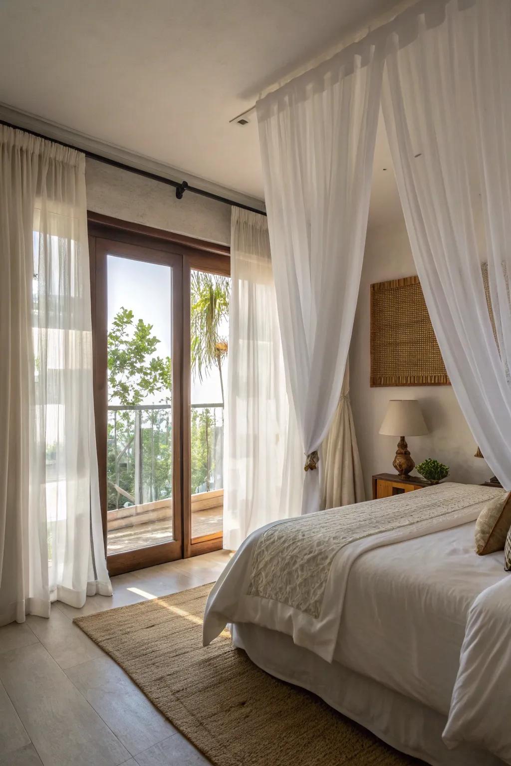 Lined ivory drapes proffer seclusion and panache in this sleeping quarter.