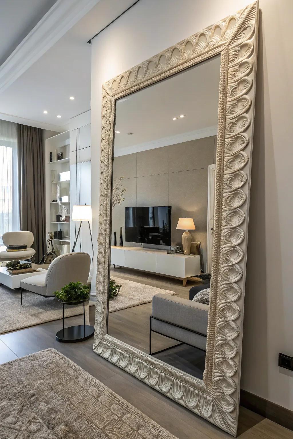 A sculptural enclosure converts a reflector into a work of art.