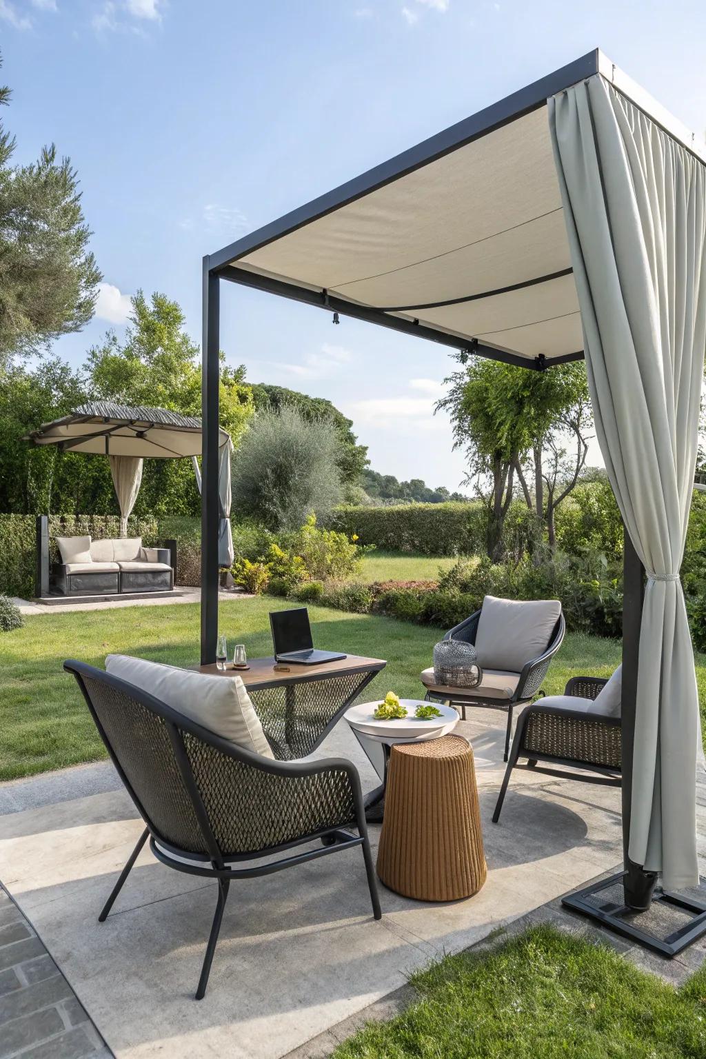 Changeable zones offer relaxation and work.