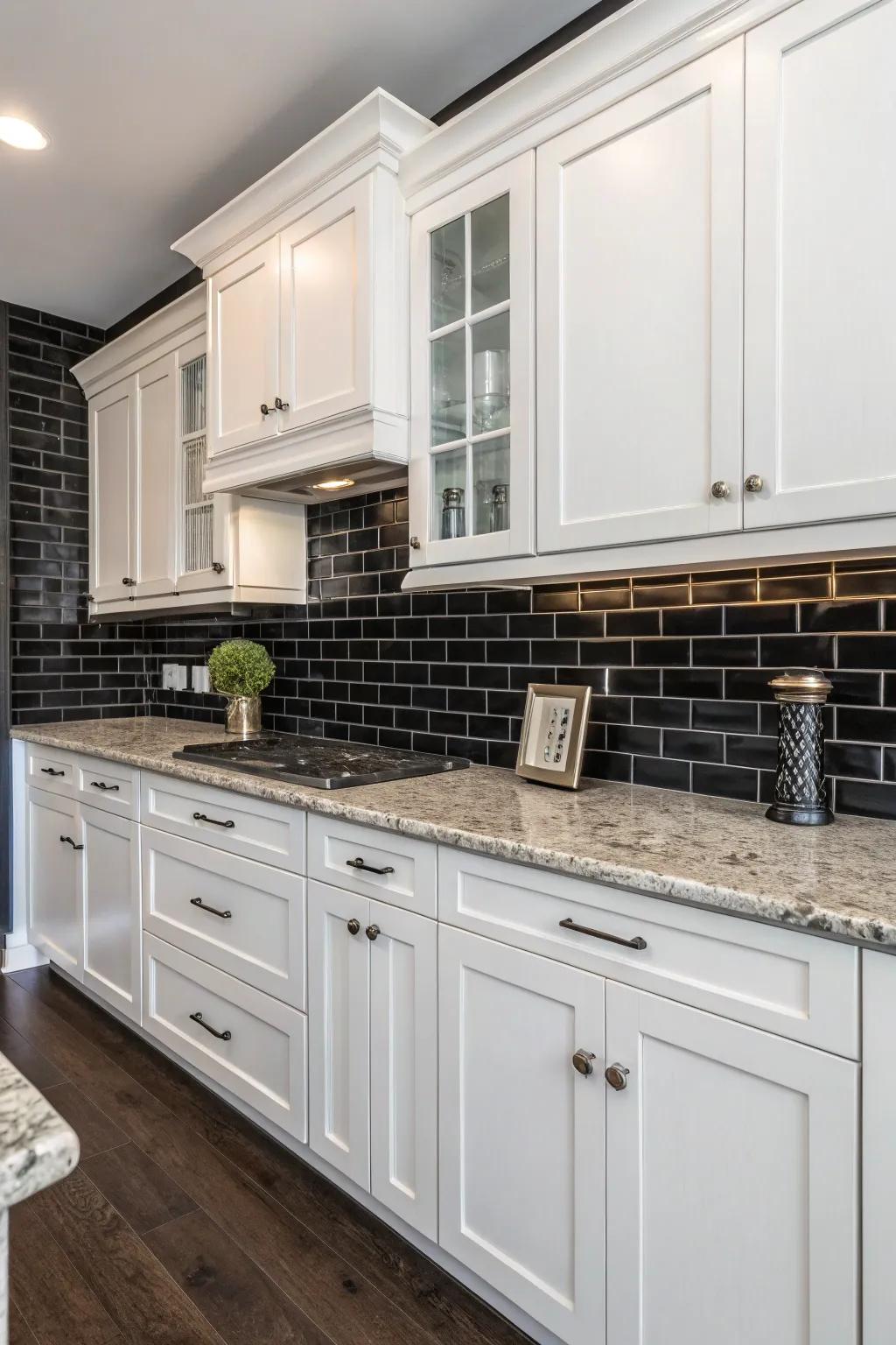 The audacious contrast of dark tiles incorporates a dramatic and sophisticated indication.