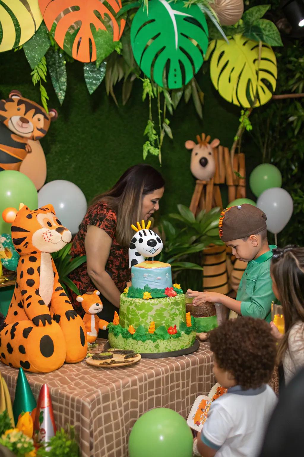 Transform your space into a safari escapade with the 'Untamed Territory' theme for your little explorer.