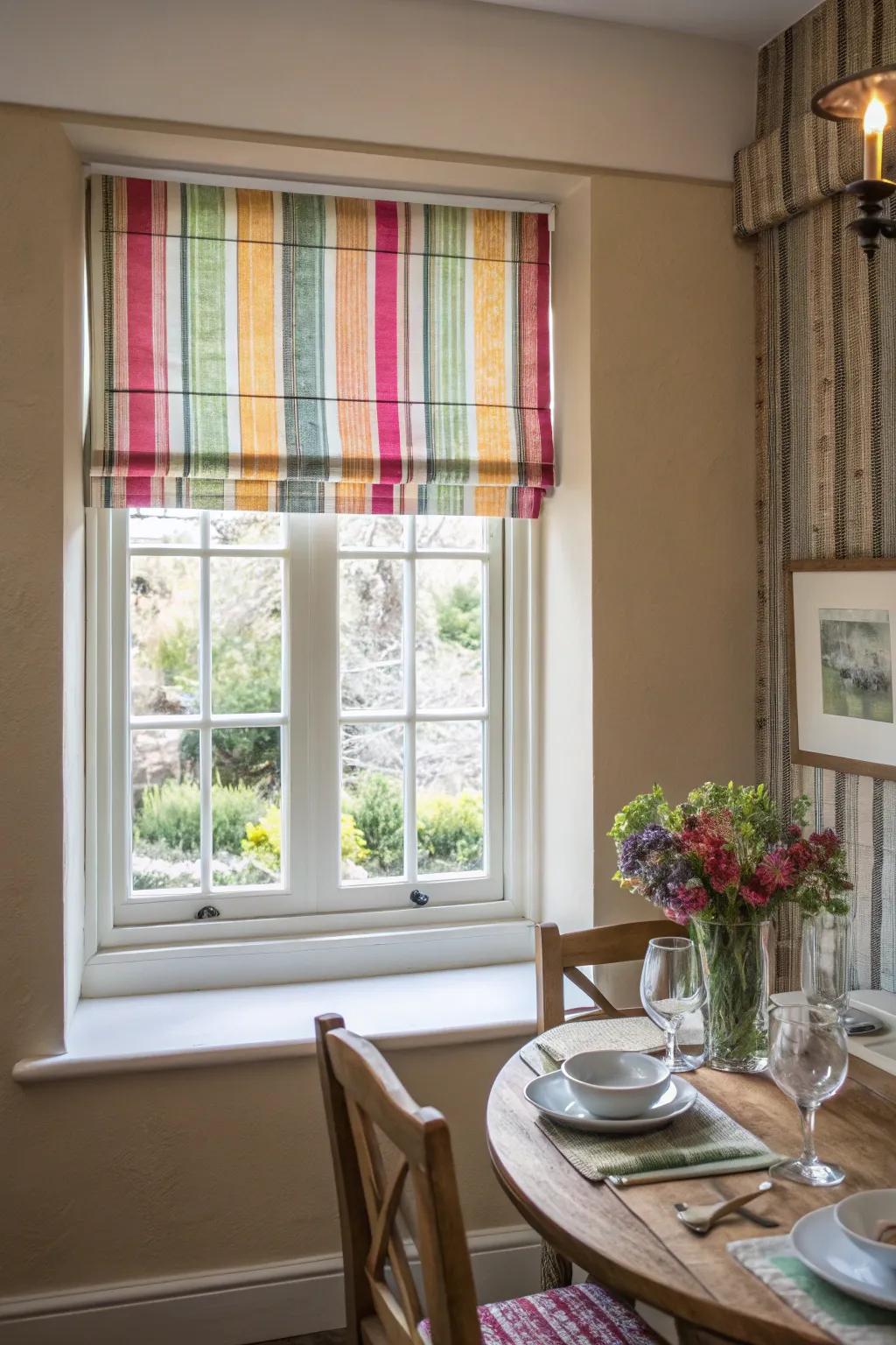 Panel blinds in a vibrant color inject vitality into a small dining area.
