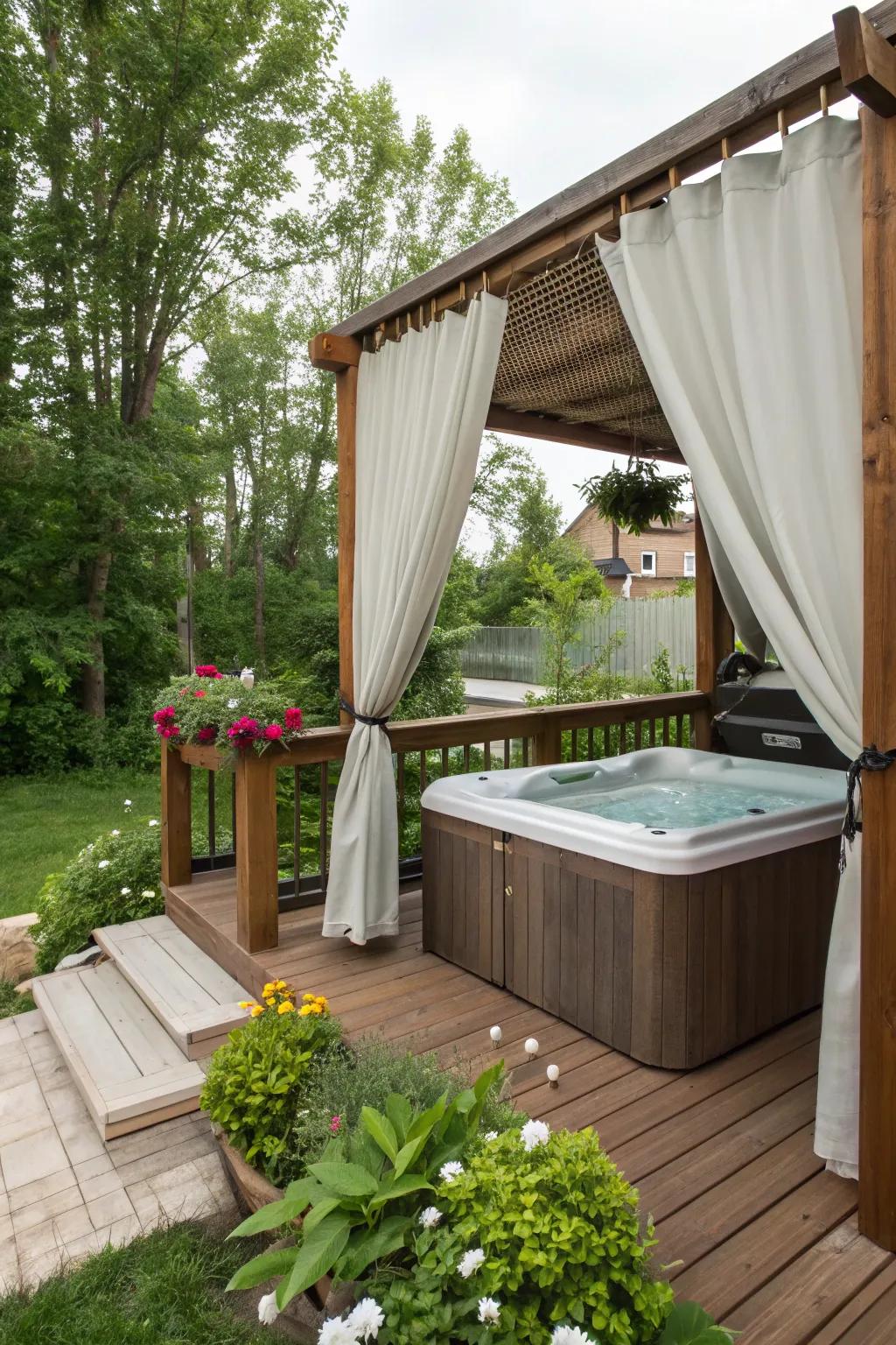 Exterior fabrics contribute an element of elegance whilst guaranteeing your isolation.