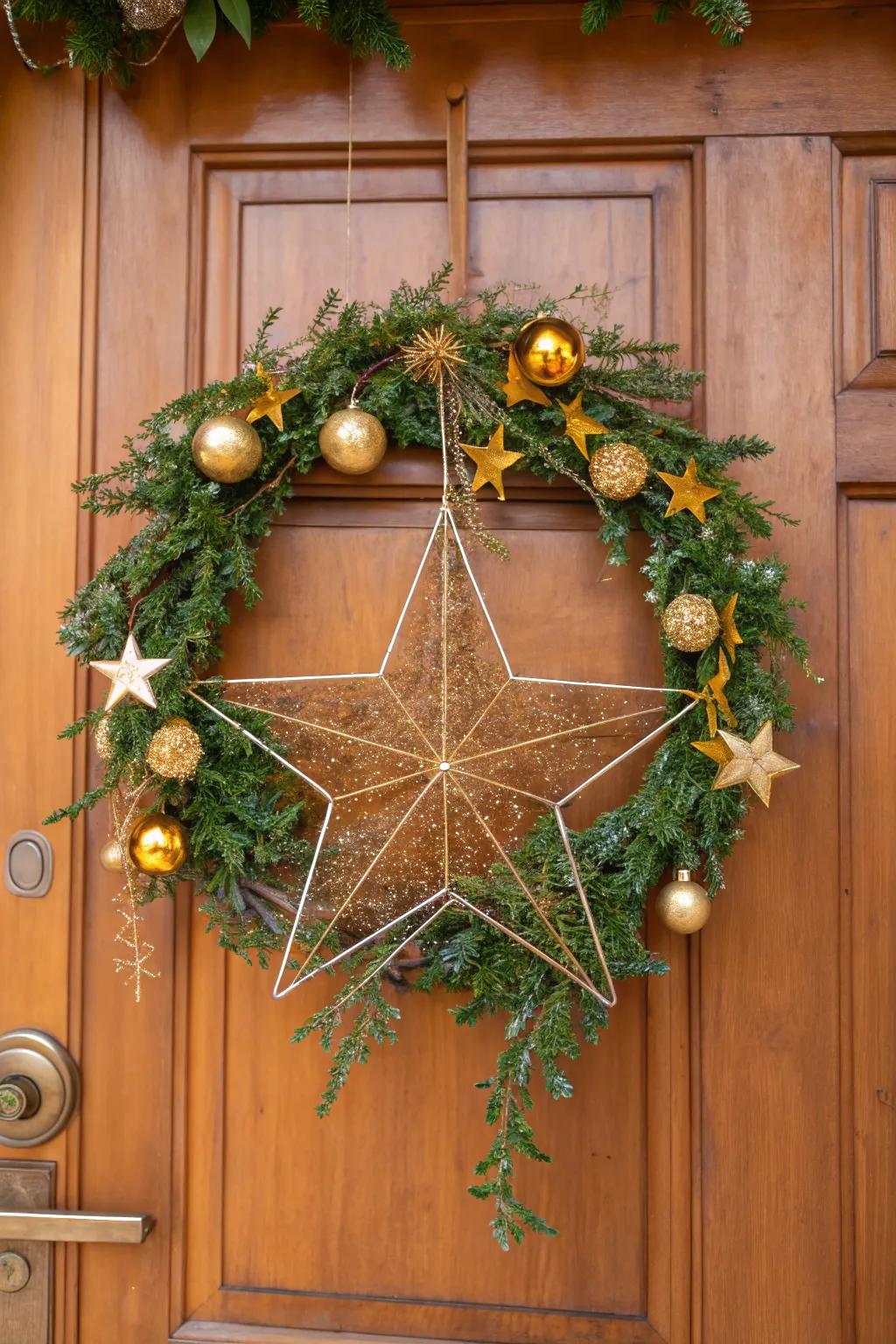 With a festive Christmas star garland, you can spread holiday cheer.