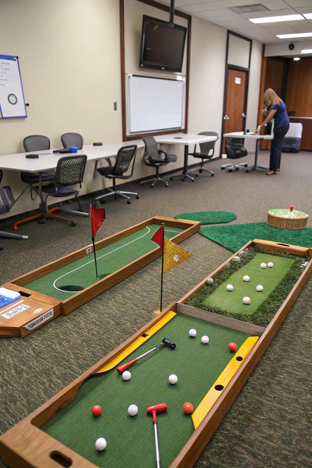 Meeting rooms turn into areas for imaginative mini golf.