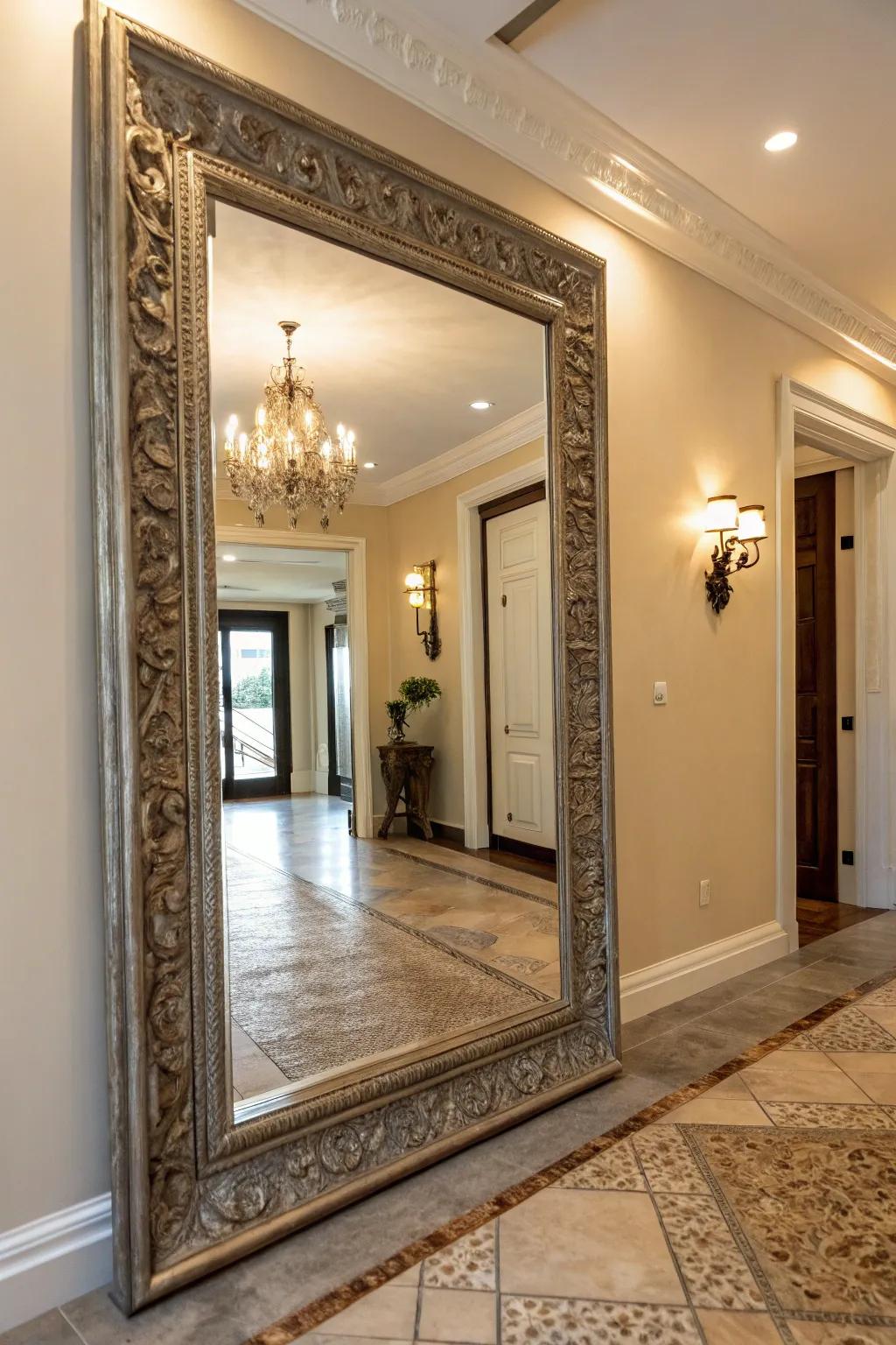 Mirrors improve the sensation of space and light in your entryway.
