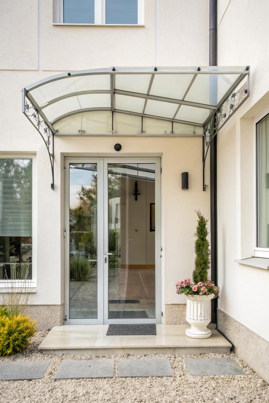 Glass overhangs impart polished sophistication.