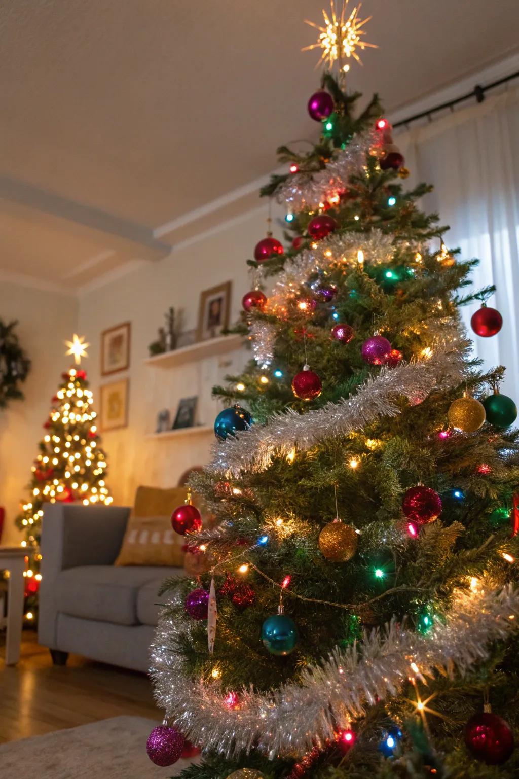 A Christmas tree glistens with sparkle ribbons and vibrant baubles.