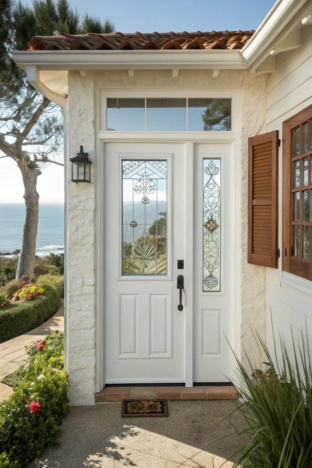 A bright white door paired with textured glass makes for a clean, inviting entry.