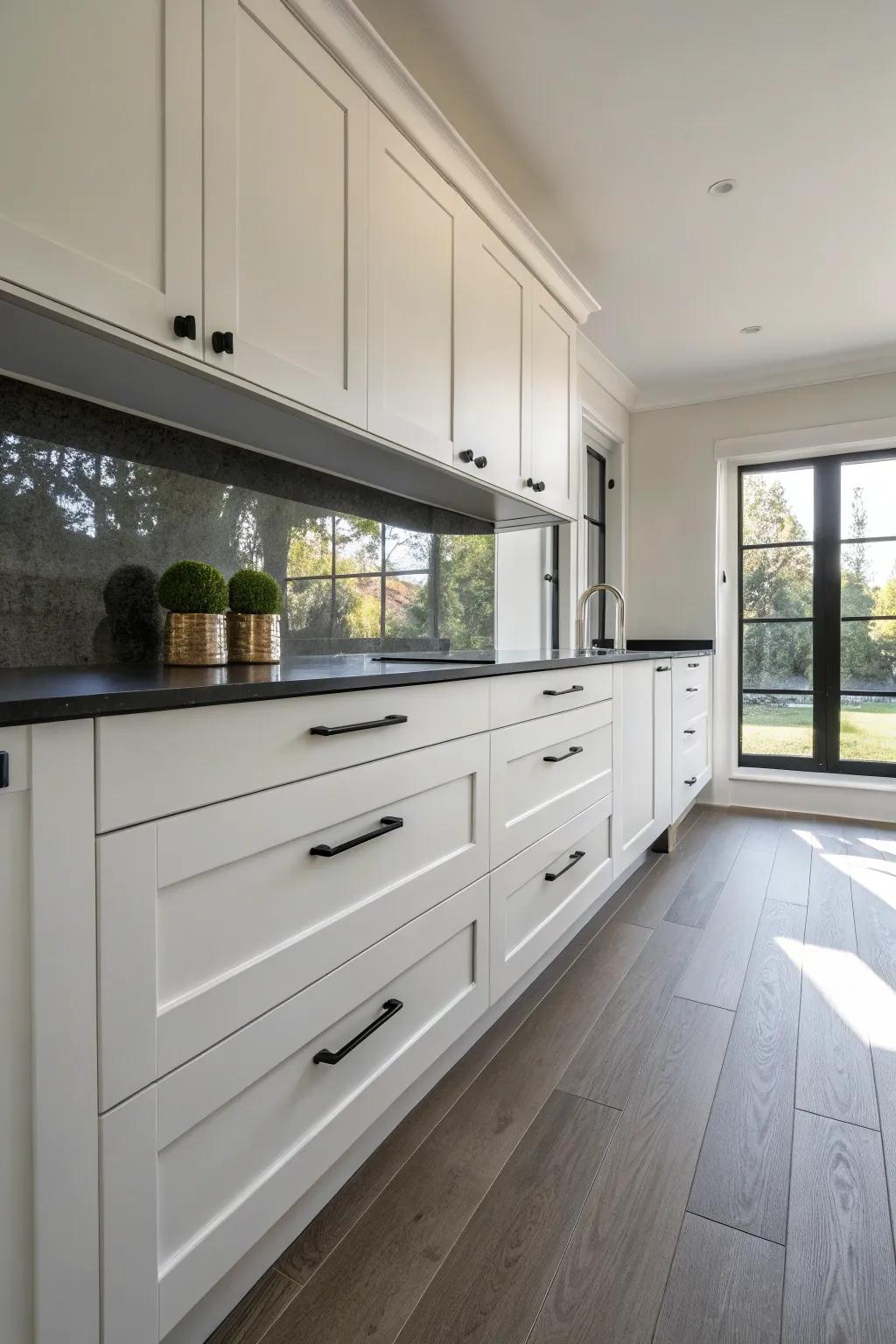 Concealed grips deliver a neat and contemporary style.