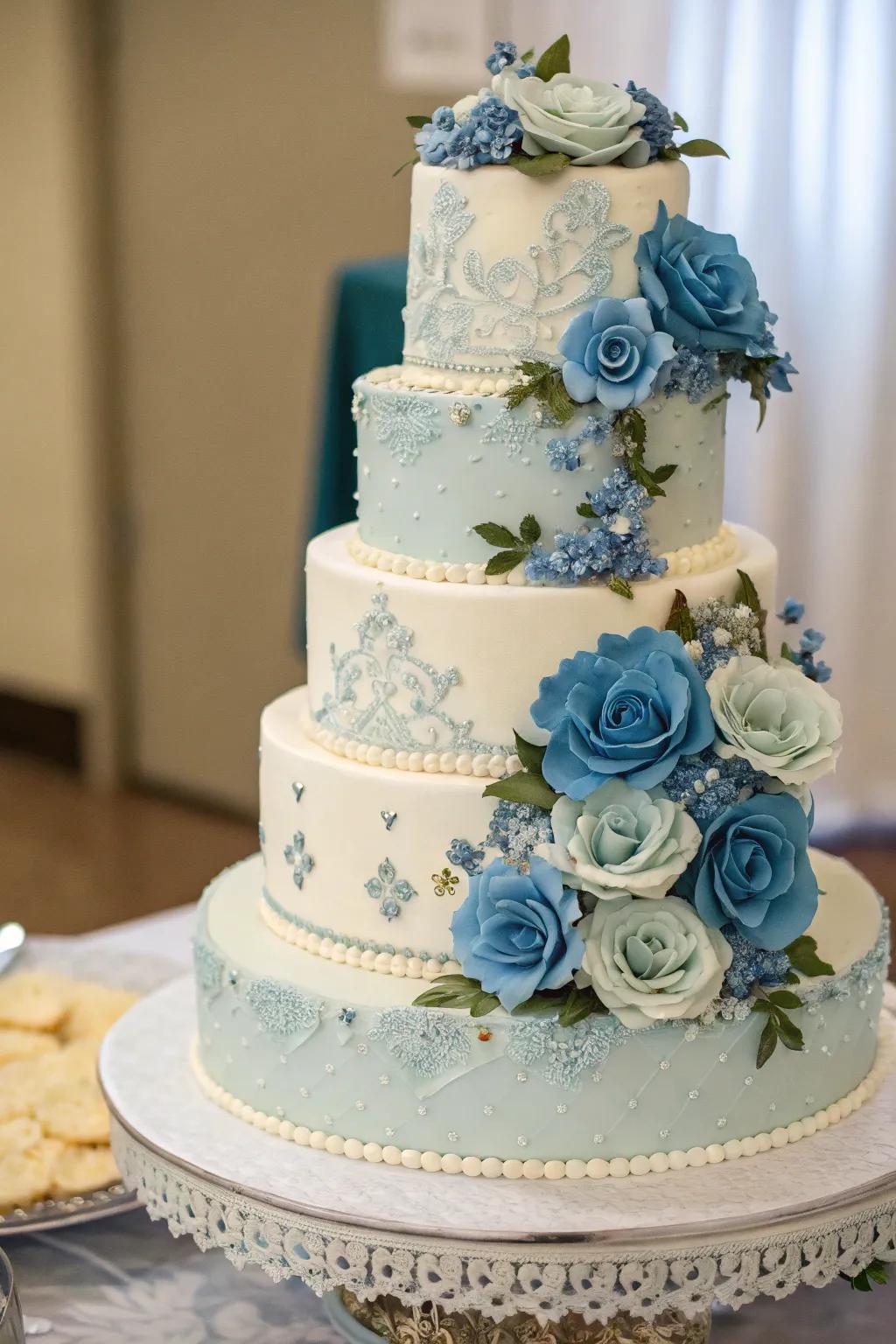 An exquisite ceremony cake adorned with soft teal details, ideal for a sophisticated celebration.