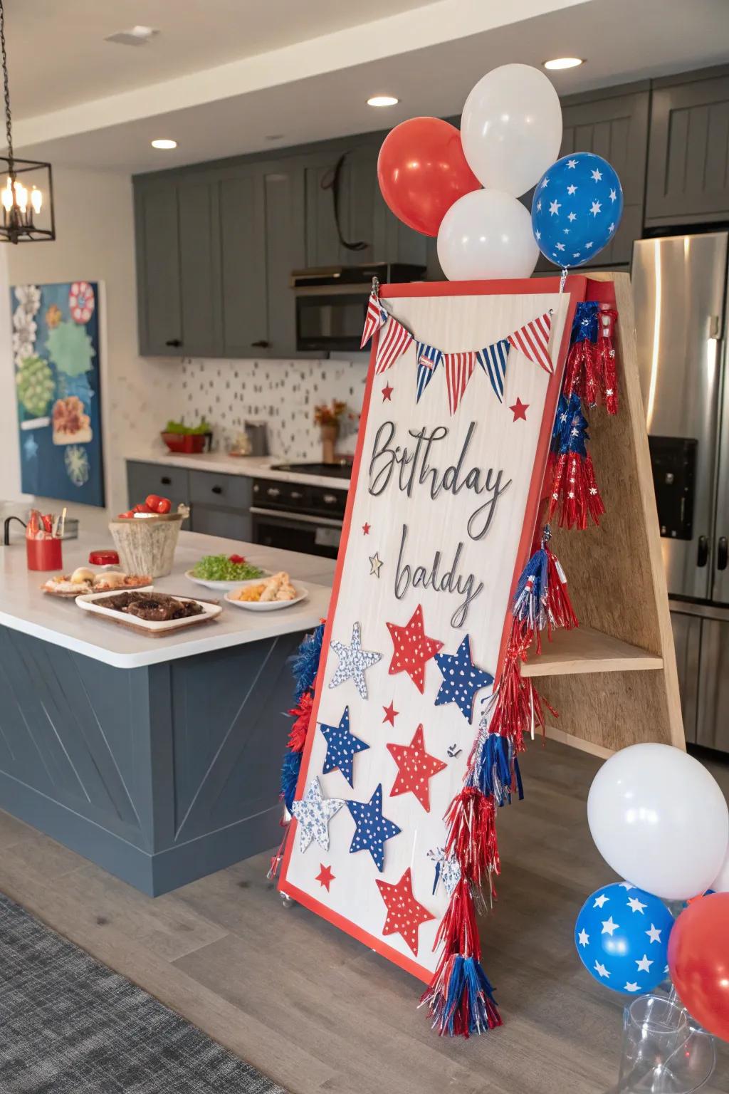A lively fusion of stars & stripes and picnic themes, ideal for July birthdays.