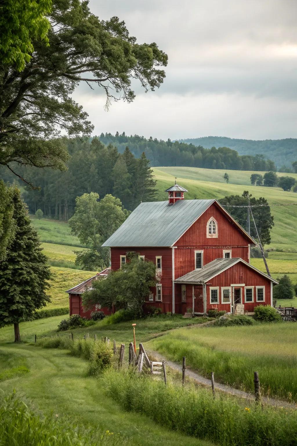 Country-style red farmhouse that captures traditional charm.