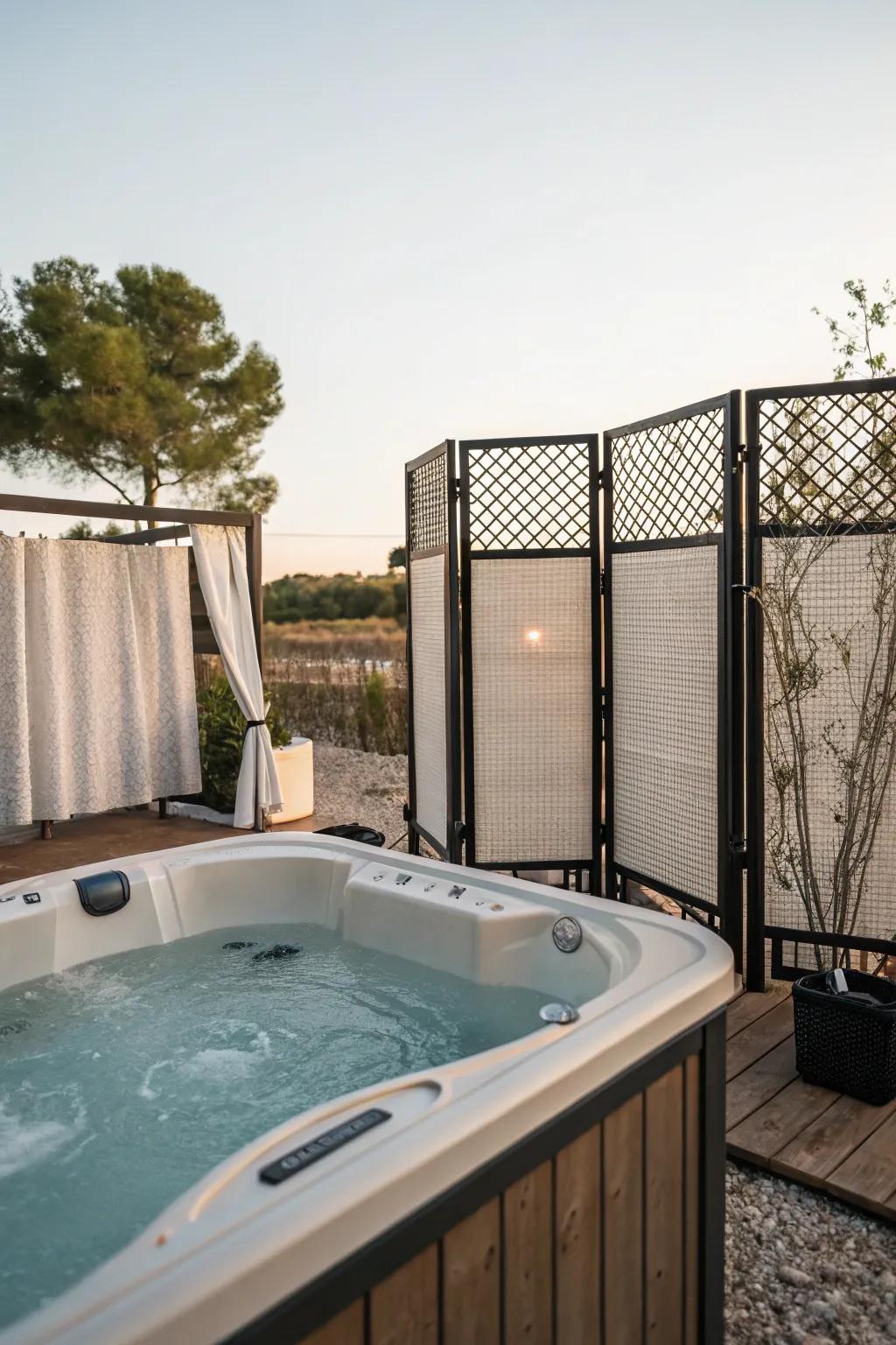 Movable screens offer adaptable privacy for your hot tub.