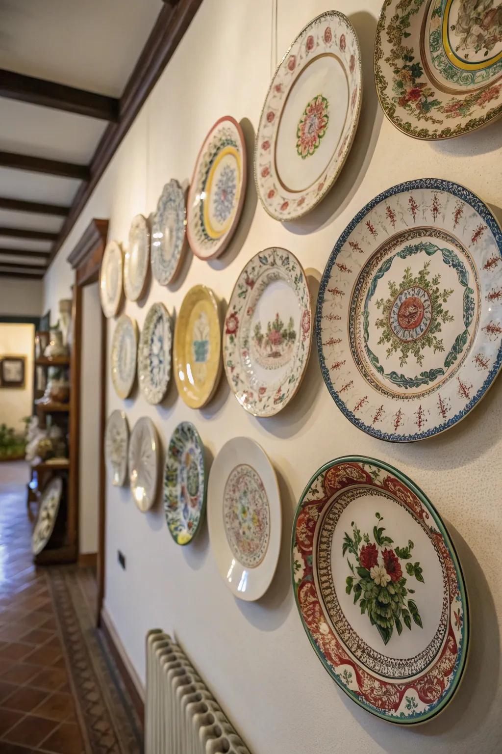 An eclectic compilation of antique dishes creates a charming wall exhibit.