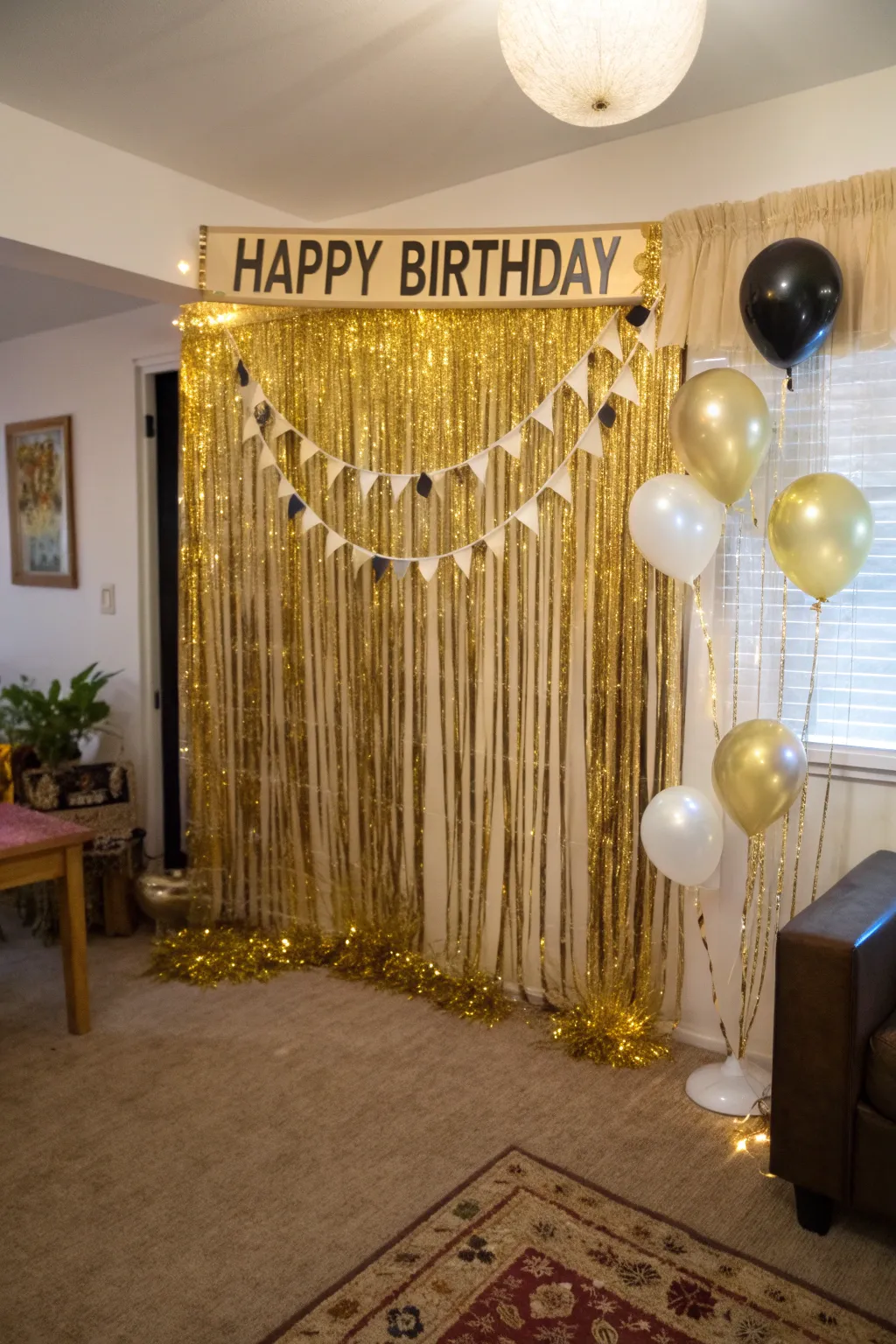 Top Gold Decorations to Elevate Any Birthday